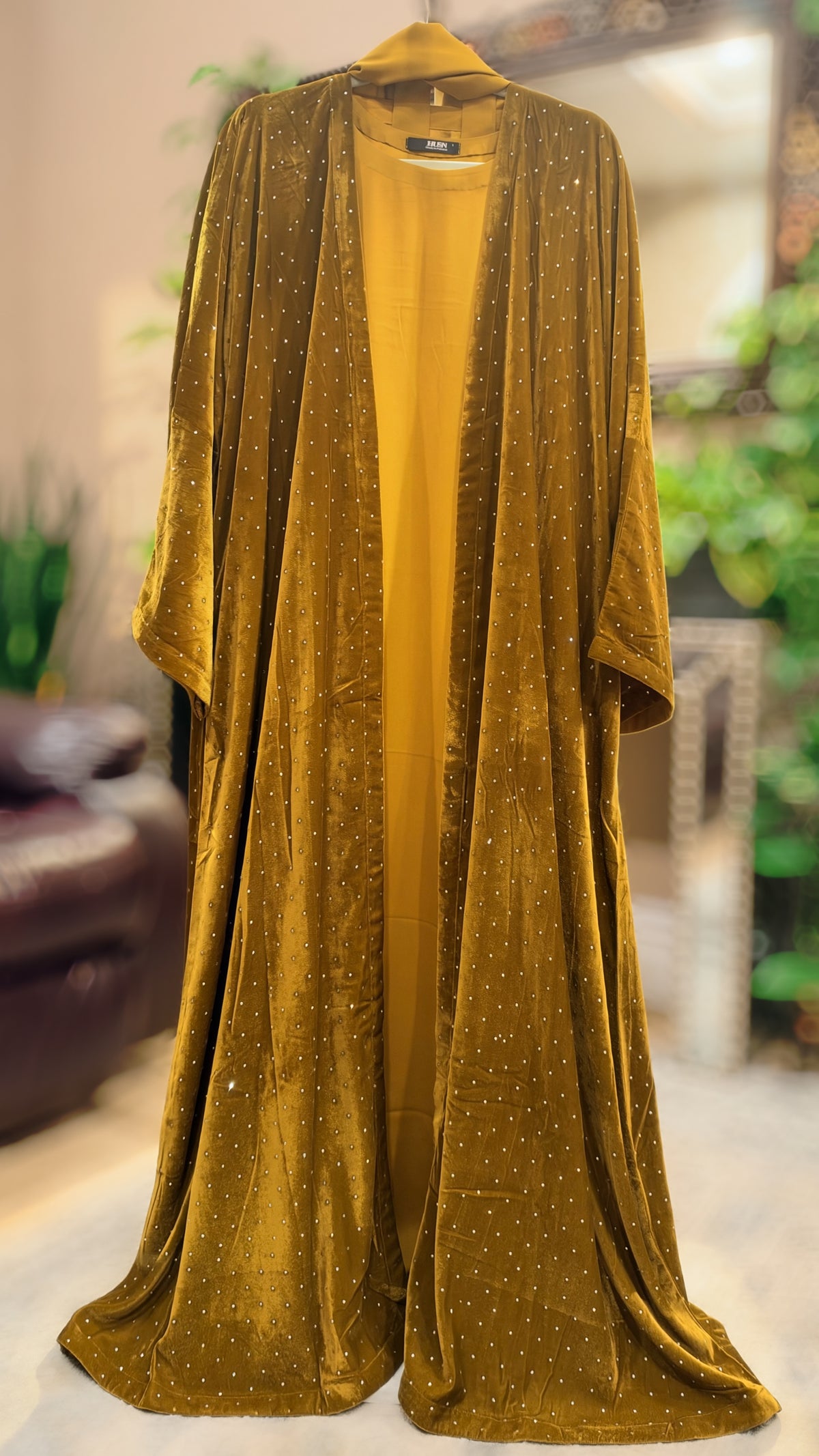 Golden Dusk Velvet 4-piece Abaya/Dress