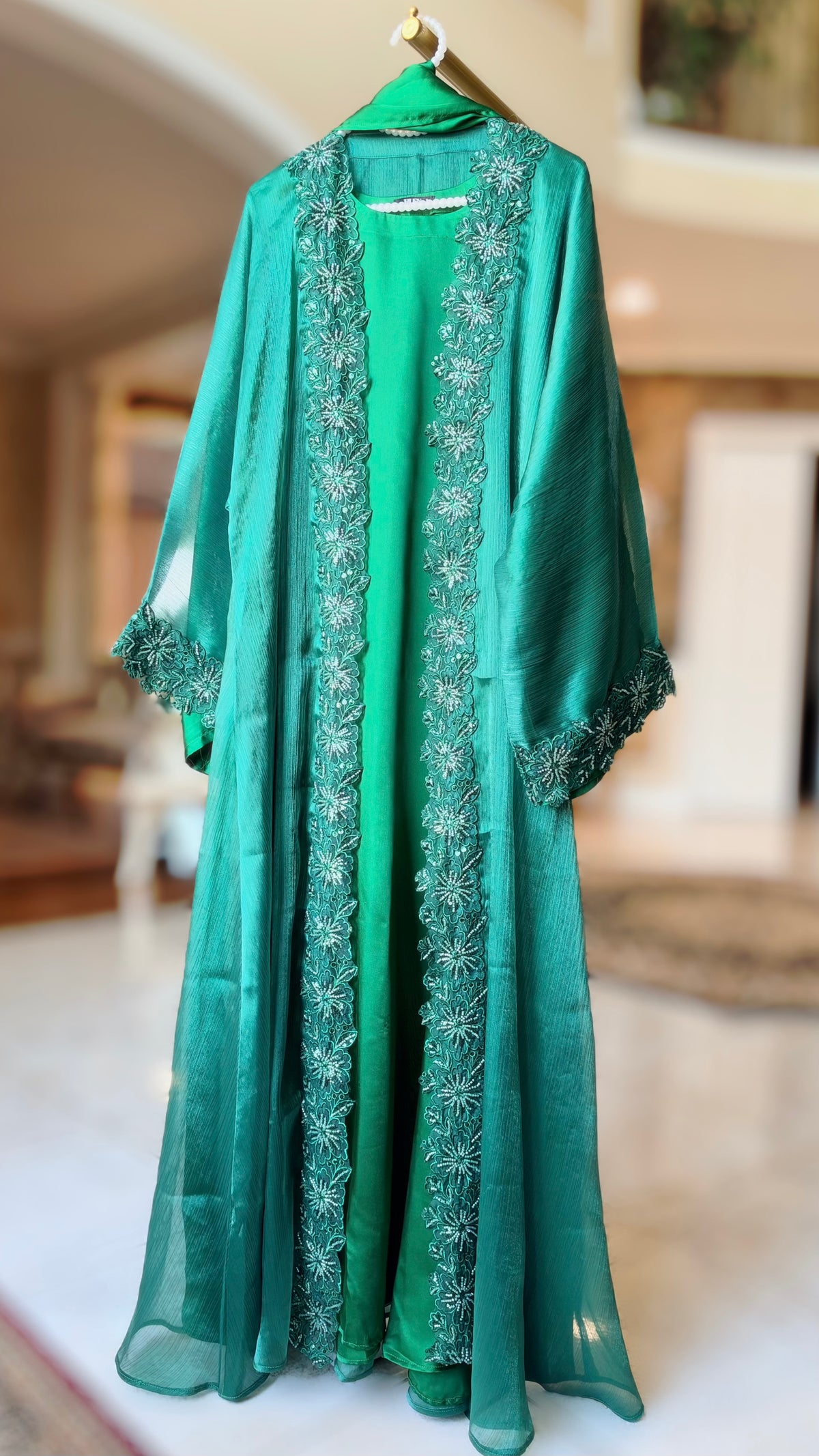 Emerald Luxury Sheesha Silk Abaya