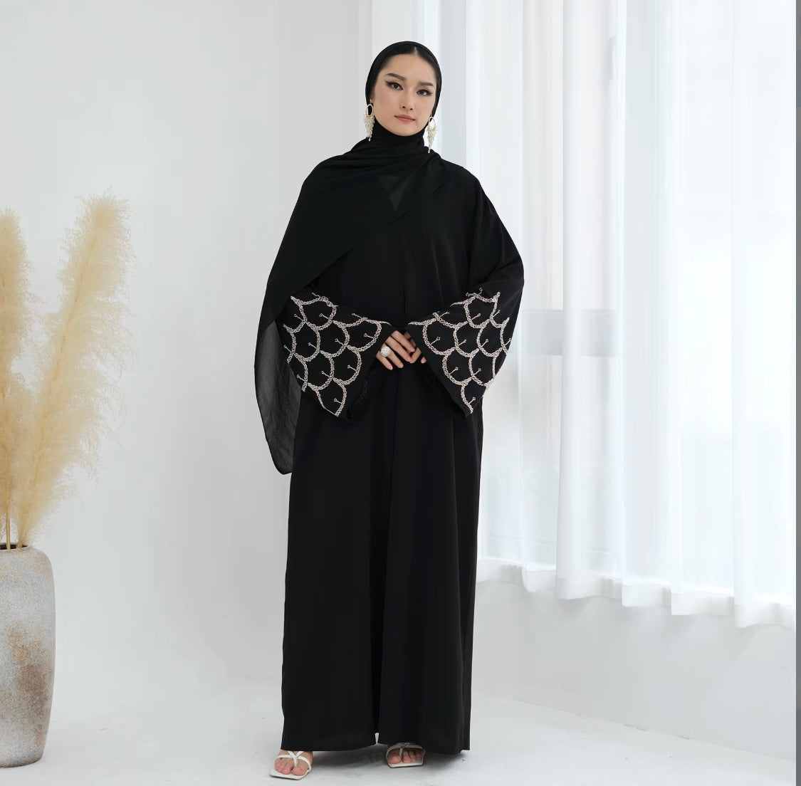 Luxury Beaded Sleeve Abaya